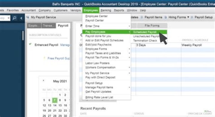Are accountants in charge of payroll?