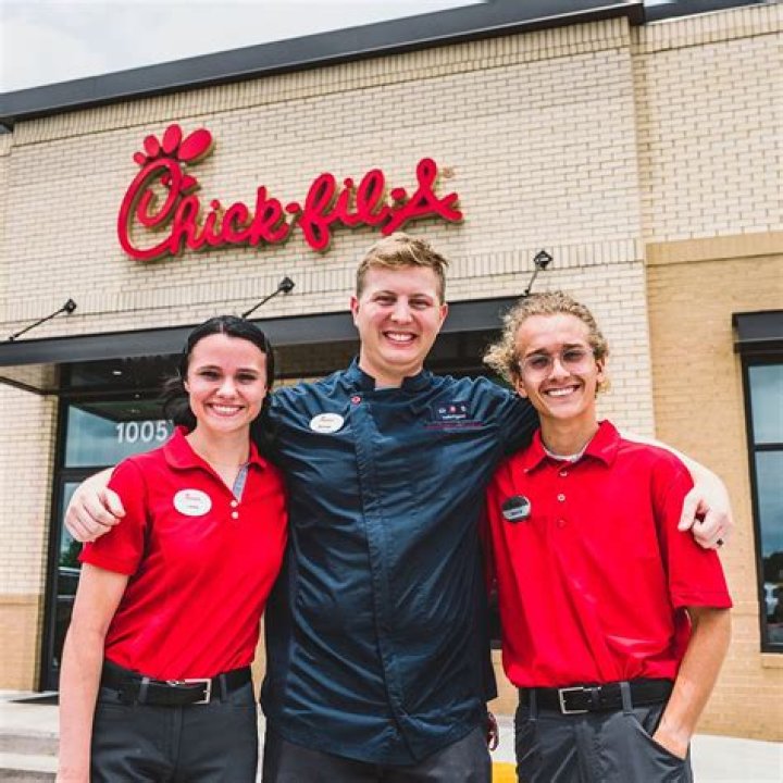 Are Chick-fil-A employees forced to say my pleasure?
