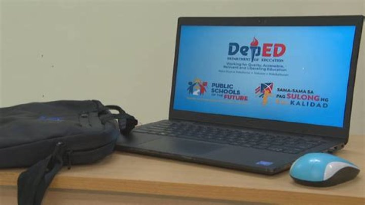 Are laptop purchases tax deductible?