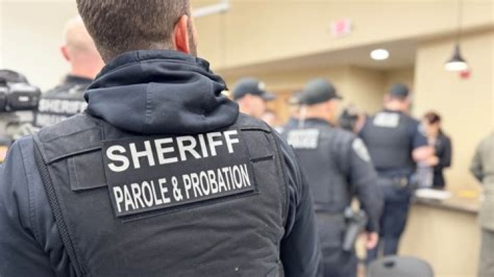 Are NJ probation officers armed?