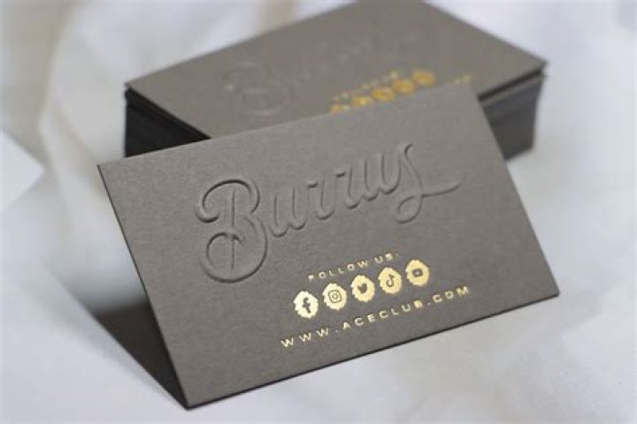Can business cards be 2 sided?