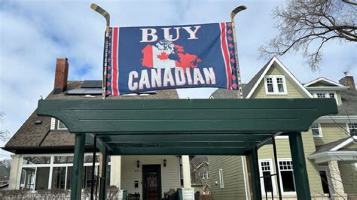 Can Canadians own American real estate?