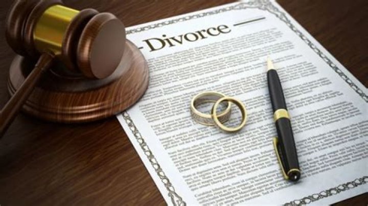 Can I get divorced before the house is sold?