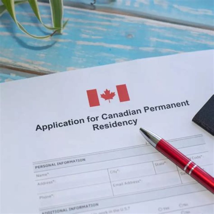 Can I get permanent residency in Canada with a job offer?