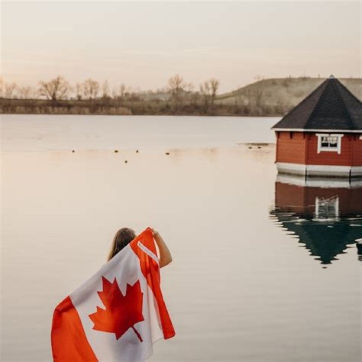 Can I move to Canada if I work remotely?