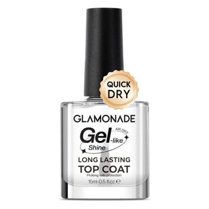 Can I wear clear nail polish for surgery?
