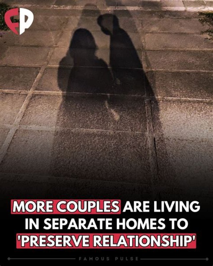 Can married couples live in separate homes?