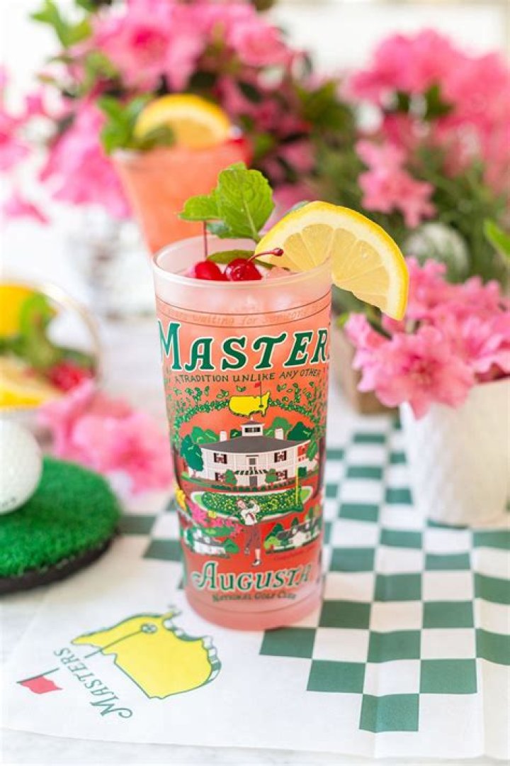 Can you drink beer at the Masters?