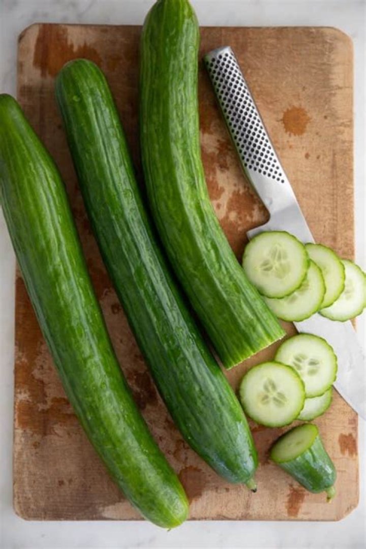 Can you eat the peel of Persian cucumbers?