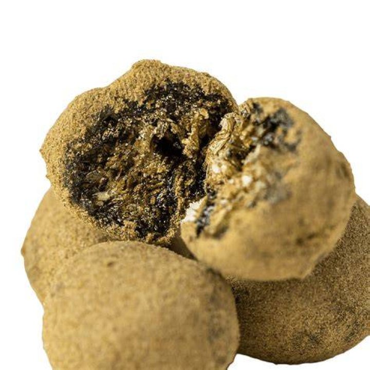 Can you touch moon rocks?