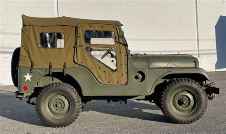 Did army jeeps have keys?