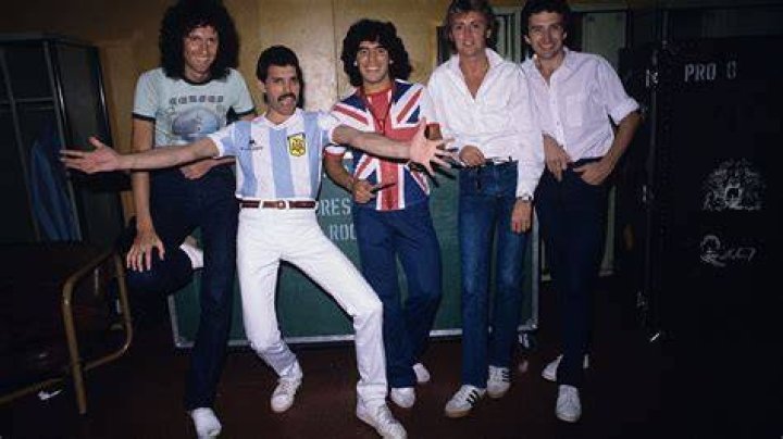 Did Queen break any records?