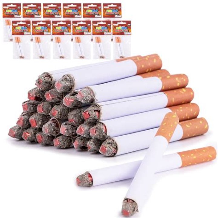 Do any singers smoke cigarettes?