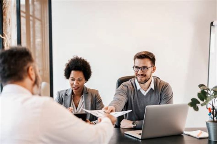 Do big companies hire psychologists?