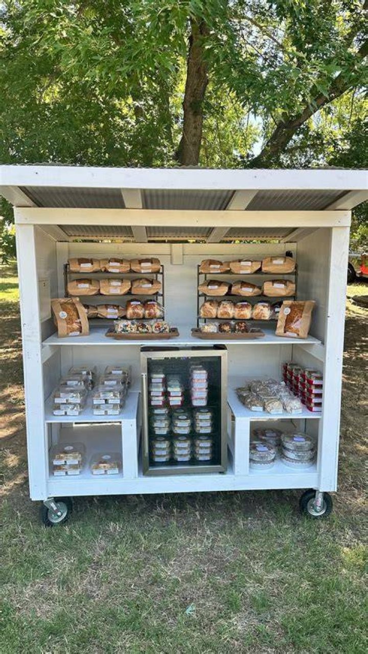 Do you need a license to sell baked goods from home Ontario?