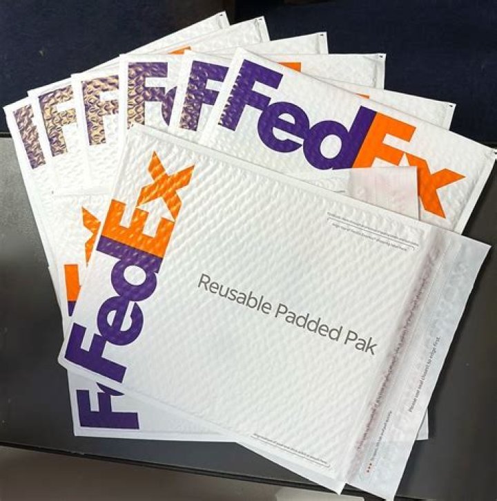 Does FedEx reimburse for damaged packages?