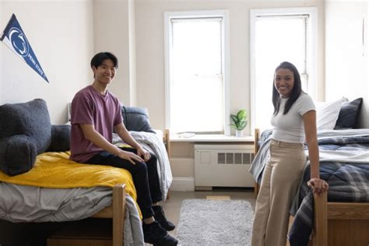 Does NYU have coed dorms?