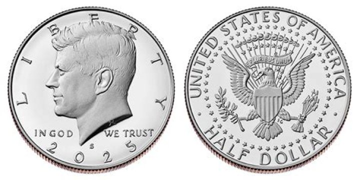 Does the US still make half dollar coins?