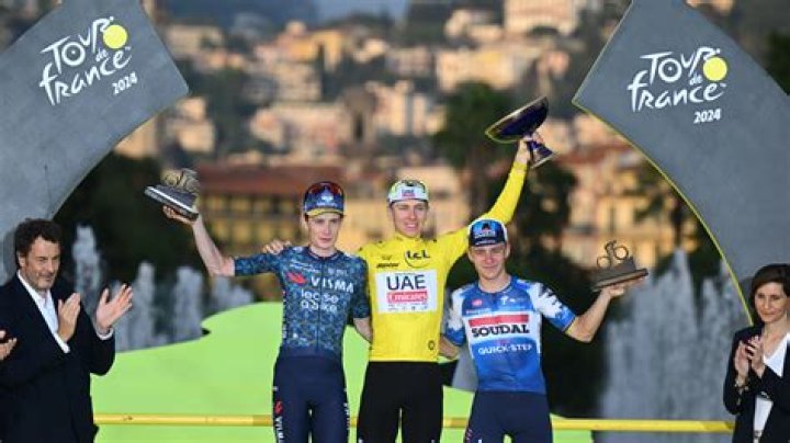 Has anyone ever won the Tour de France without winning a stage?