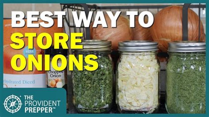 How do you store onions in the pantry?