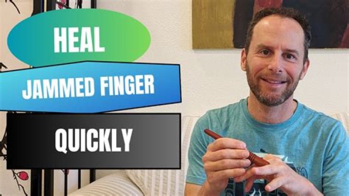 How do you Unjam your knuckles?