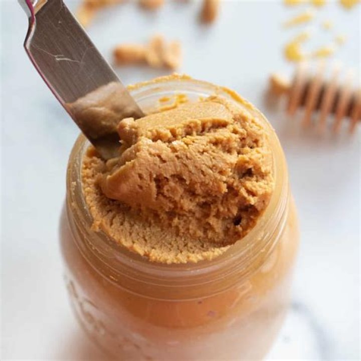 How long will an unopened jar of peanut butter last?