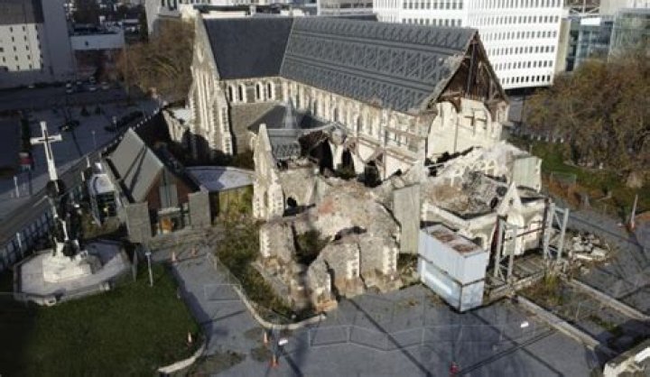 How much did it cost to rebuild Christchurch after the 2011 earthquake?