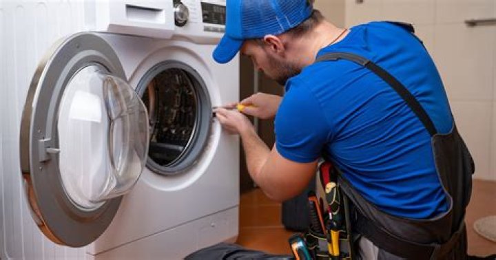 How much do Sears appliance repair technicians make?