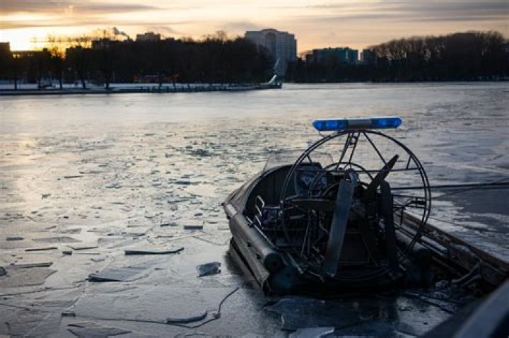 How much do you tip an airboat captain?