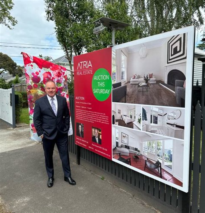 Is it a good time to sell a house in Melbourne?