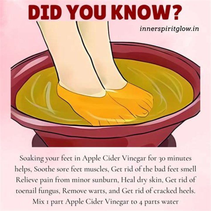 Is soaking your feet in vinegar good for you?