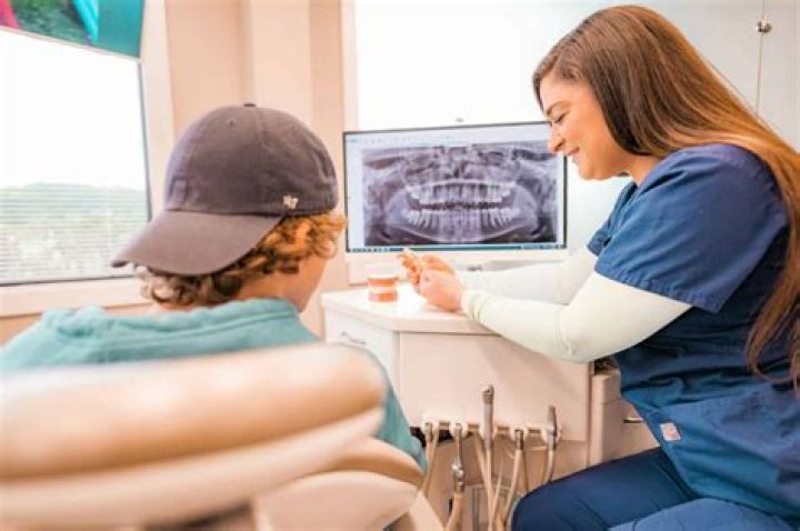 Is tea bad for your teeth?