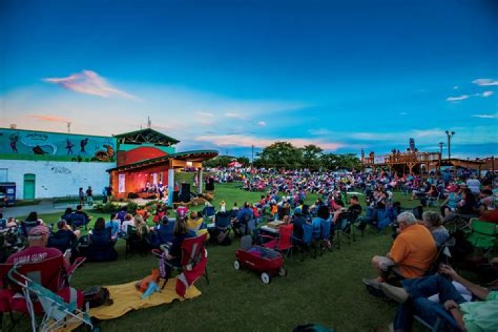 Is there a reason to move to Tennessee?