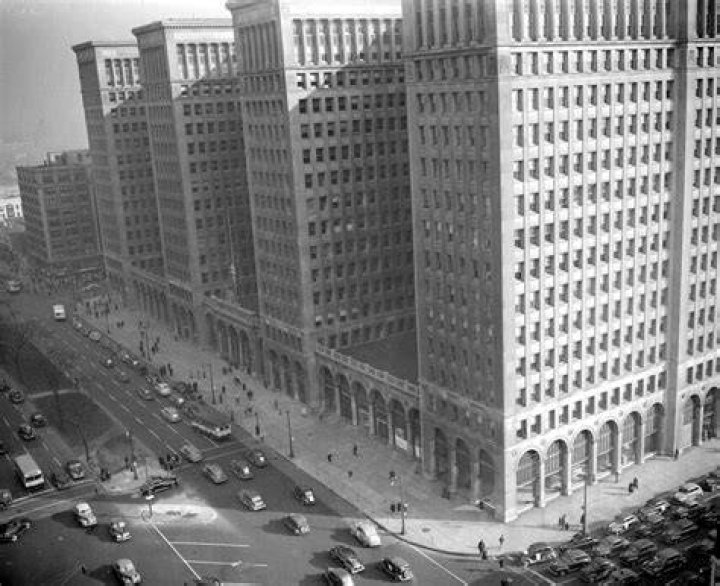 Was Walter Reuther a socialist?