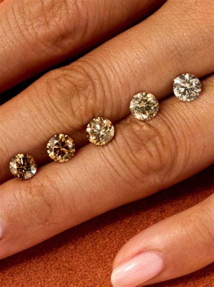 What are sand diamonds?