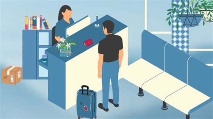 What are the duties of a front desk receptionist?