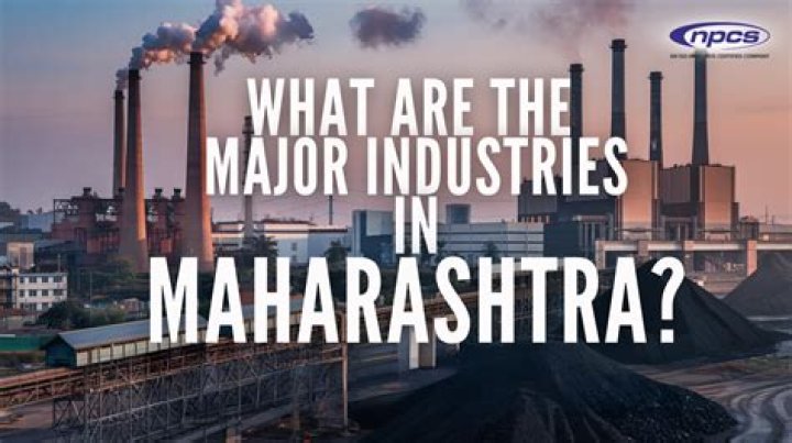 What are the major industries in Philadelphia?