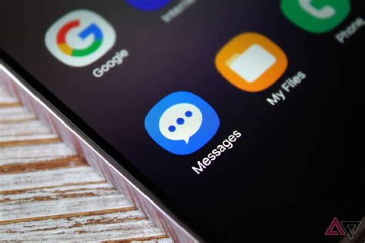 What do you text to a grieving ex?