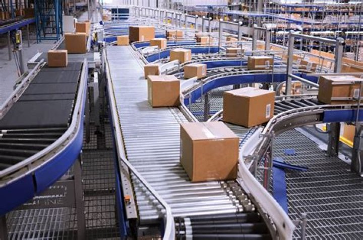 What does a sorter do at Amazon warehouse?