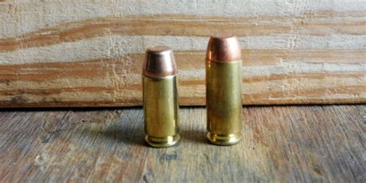 What is easier to shoot .40 or 9mm?