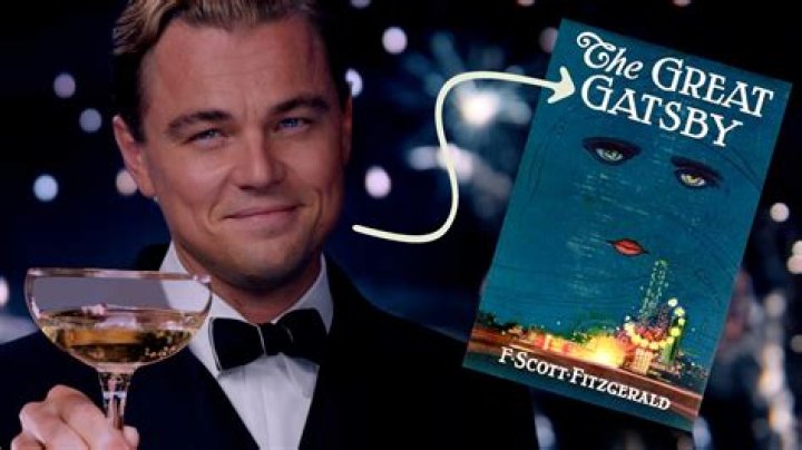 What is Gatsby giving up when he kisses her?