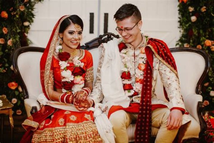 What is the best age for marriage in India?