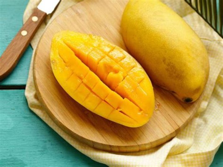 What is the mango shape?