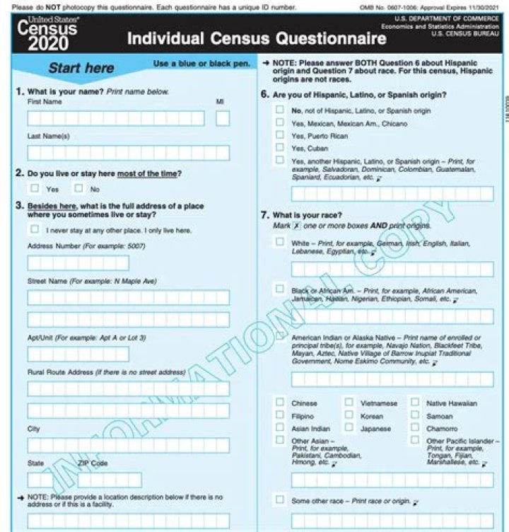 What questions are on the census form 2021?