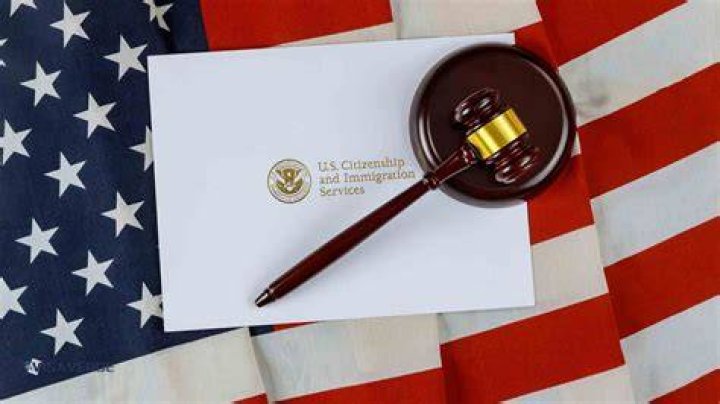 Who can get asylum in USA?