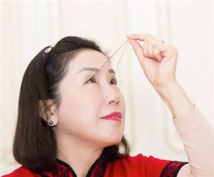 Who has the longest eyelashes in the world?