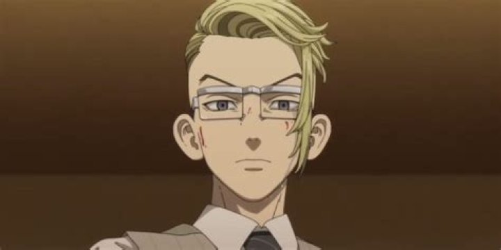 Who is the villain in Tokyo Revengers?