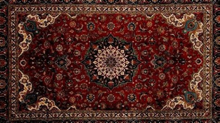 Why is Iranian carpet famous all over the world?