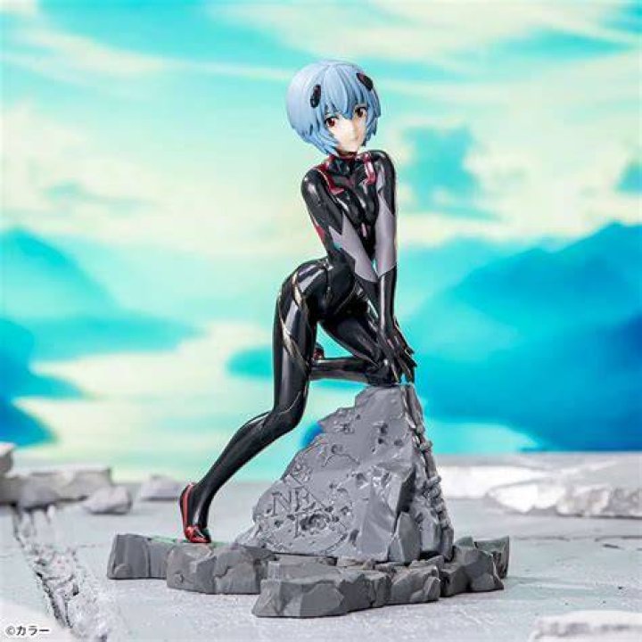 Why is Rei's last name Ayanami?